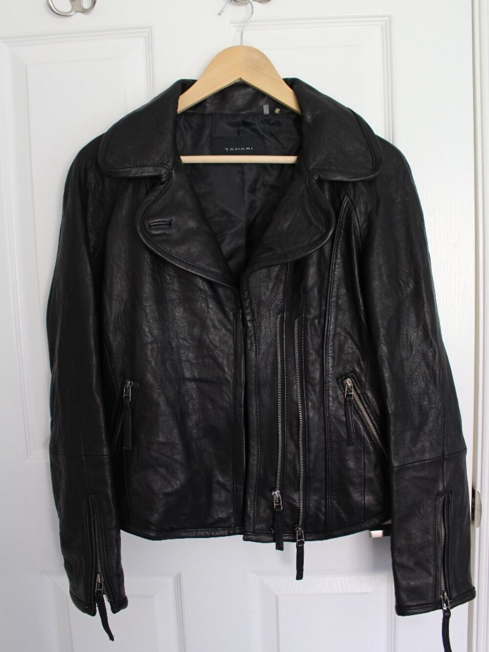 Tahari Faux Leather Jacket Women's Size M